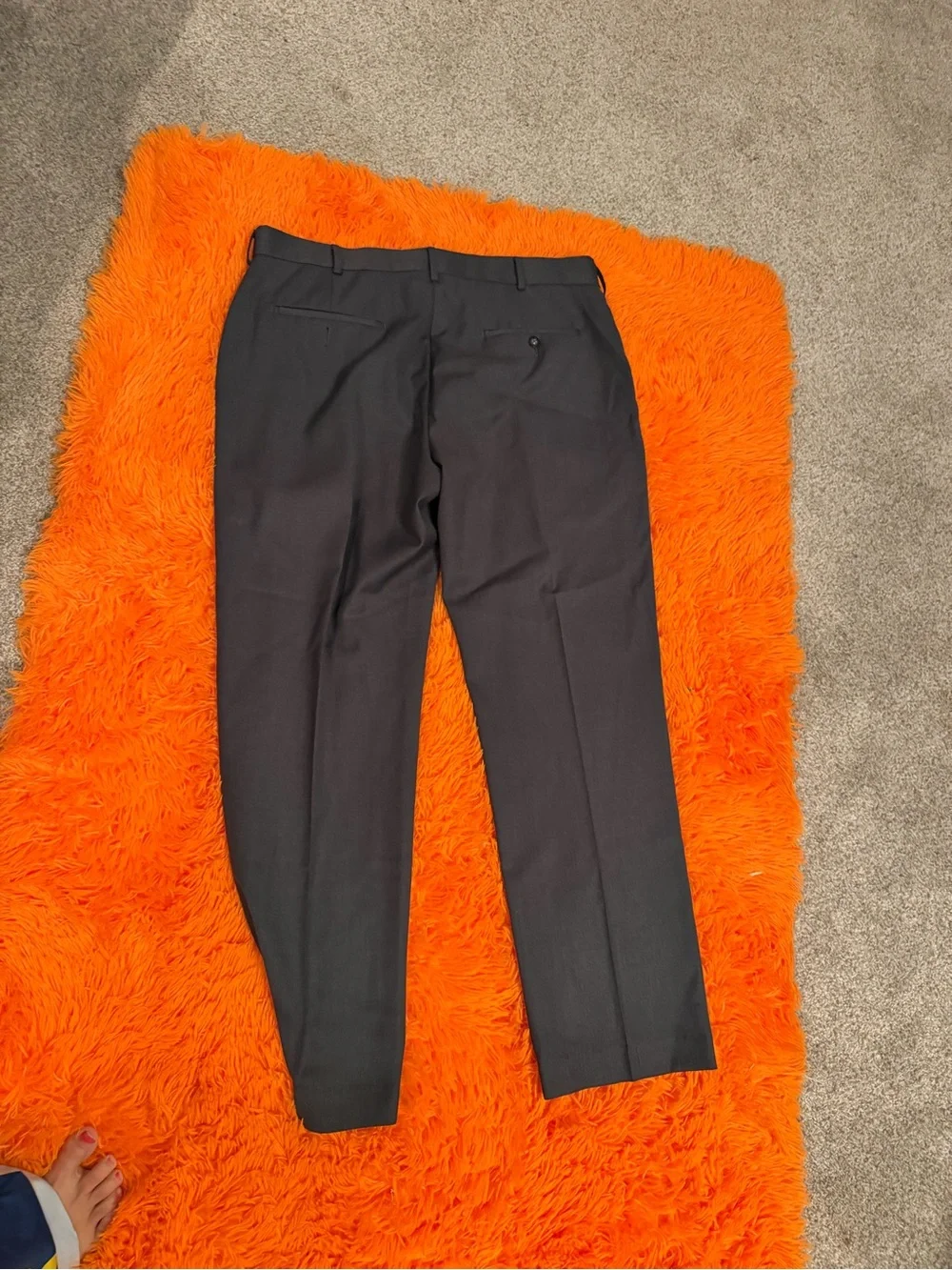 Perry Ellis Men's Dress Pants in Charcoal 36/30